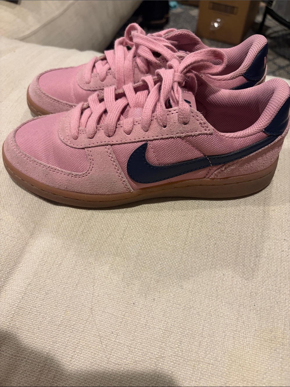 nike field general '82 bubblegum pink/navy suede sz 4y